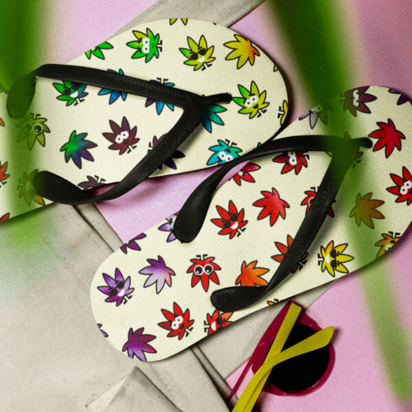 FLIP FLOPS: TYE DYE KAWAII