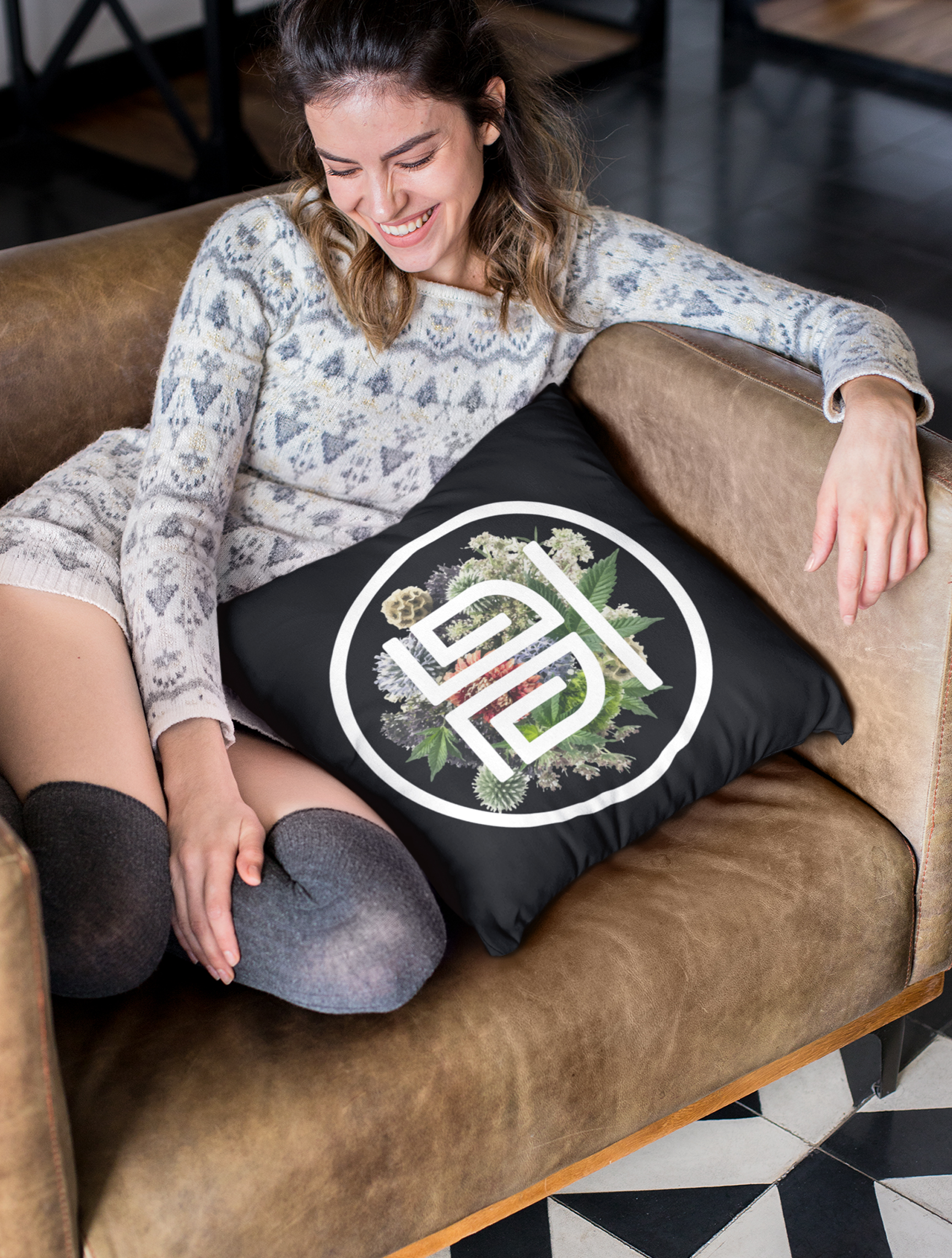 just get high_pillow_highest bitch logo