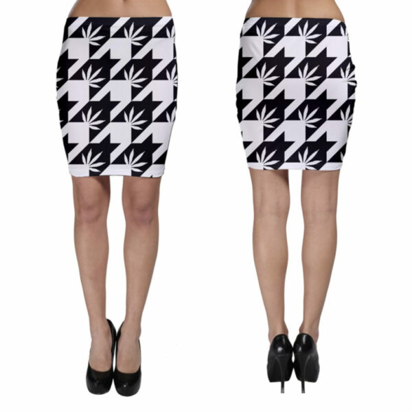 BODYCON SKIRT: HIGHEST BITCH • OVERSIZED HOUNDSTOOTH