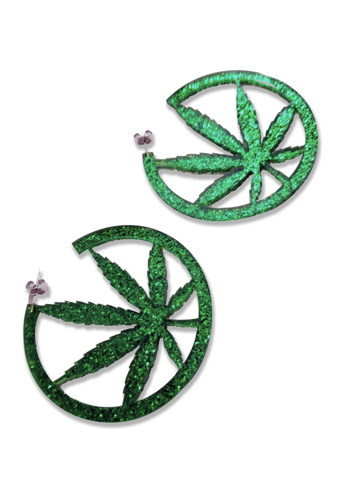 leaf_JUST GET HIGH_earrings acrylic_model