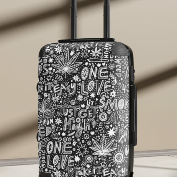 CABIN SUITCASE: GRAFFITI