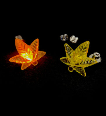 yellow to orange_light up leaf_just get high
